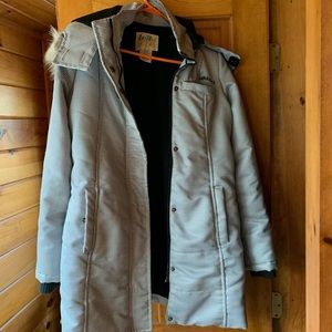 Billabong houndstooth winter jacket. Size Medium.